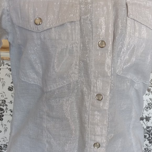 VINTAGE SHINY GLITTERY WHITE SNAP DOWN SHORT SLEEVE SHIRT - Picture 1 of 9